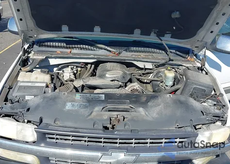 2002 Chevrolet Silverado 1500 Ls from USA, damaged, VIN 2GCEC19V721217537